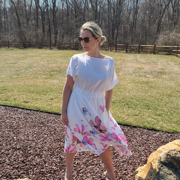 BRAND NEW WHITE  PINK FLORAL DRESS - Picture 1 of 13